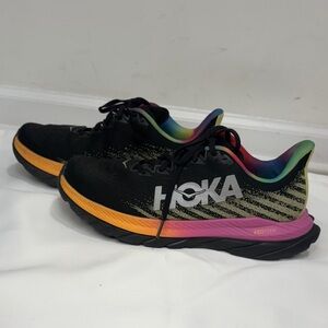 HOKA MENS SNEAKERS WITH RAINBOW ACCENTA.
